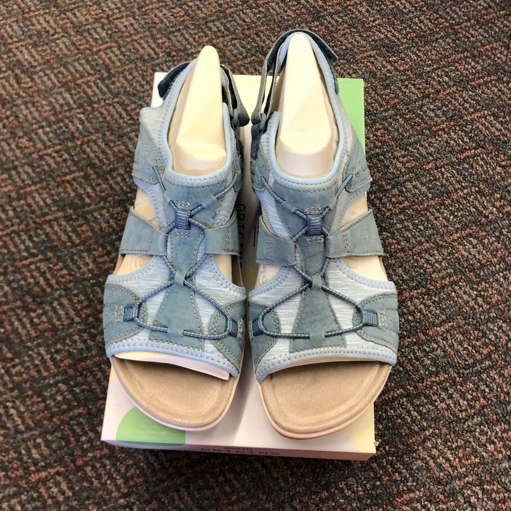 Earth Origins blue suede sandals